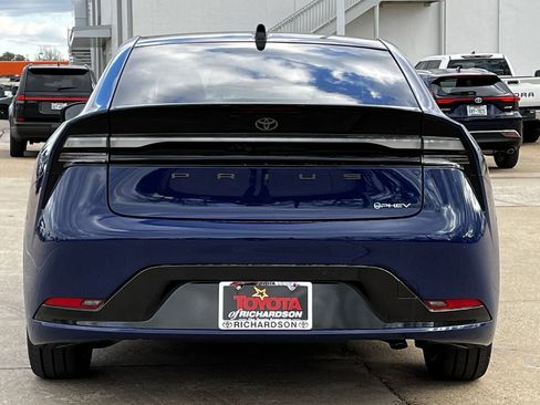 New 2026 Toyota Prius XSE Premium image 5