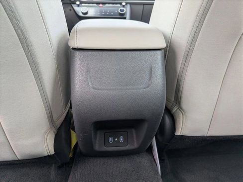 Used 2025 Hyundai Sonata SEL image 16