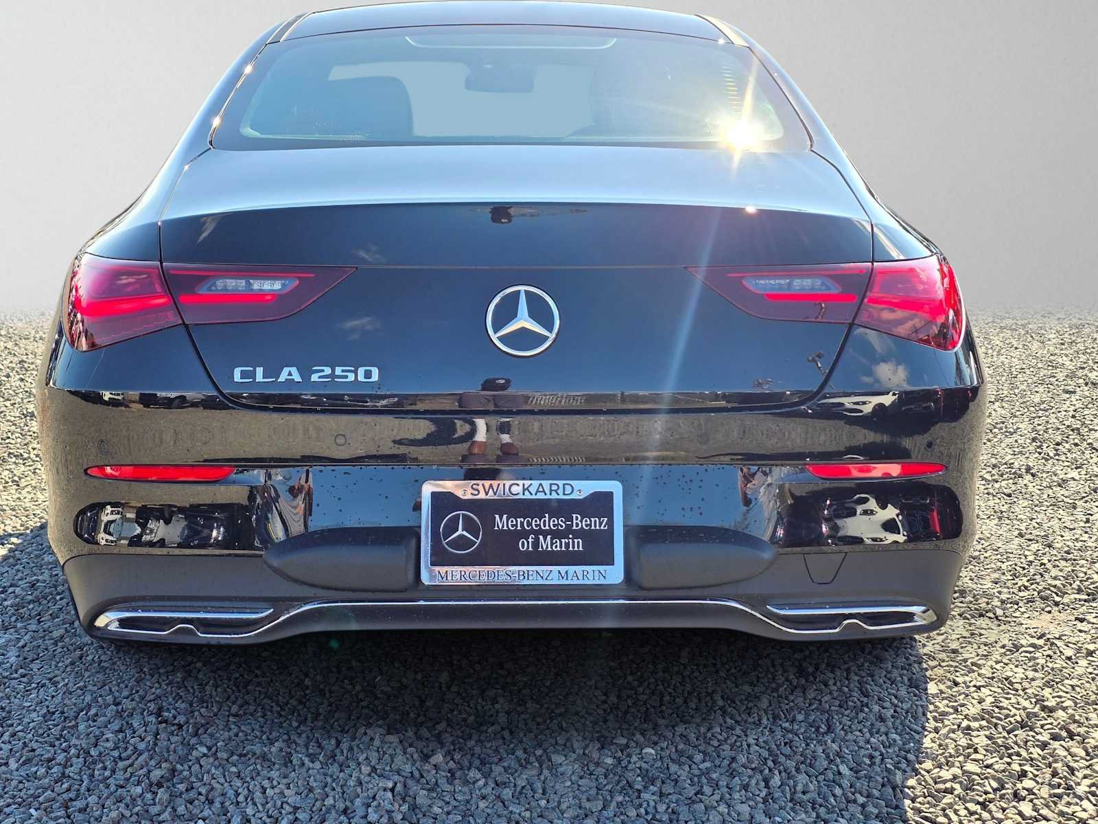 Used 2024 Mercedes-Benz CLA 250 image 4