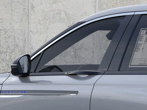 New 2026 Lincoln Nautilus Premier AWD/4WD image 20