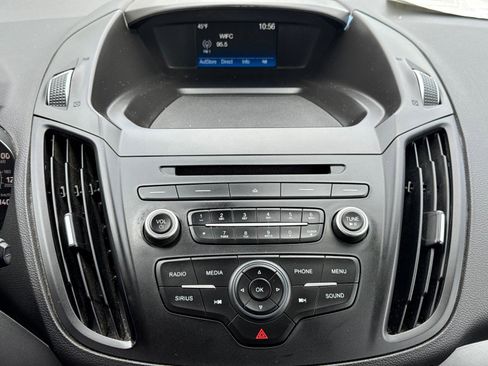 Used 2018 Ford Escape SE w/ Ford Safe & Smart Package AWD/4WD image 9