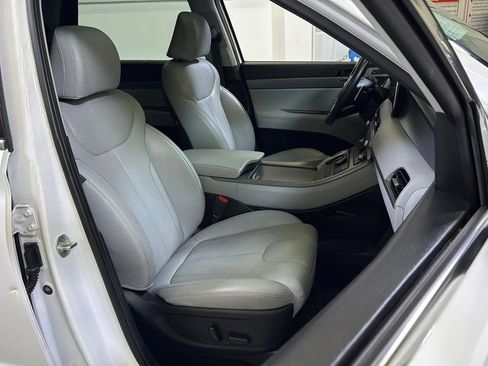 Used 2022 Hyundai Palisade SEL w/ 8P Bench Seat Package FWD image 15
