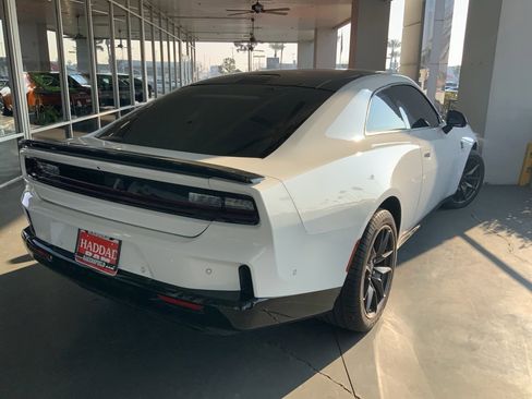 New 2024 Dodge Charger R/T Scat Pack w/ Plus Group image 5