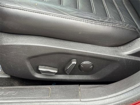 Used 2016 Ford Fusion SE w/ Equipment Group 202A image 10