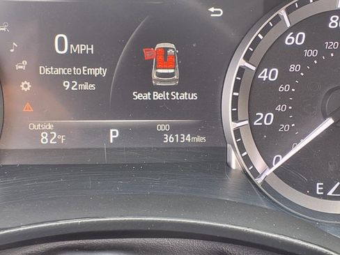 Used 2023 Toyota Highlander XLE image 30