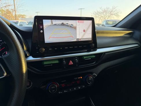 Used 2024 Kia Forte GT-Line image 19