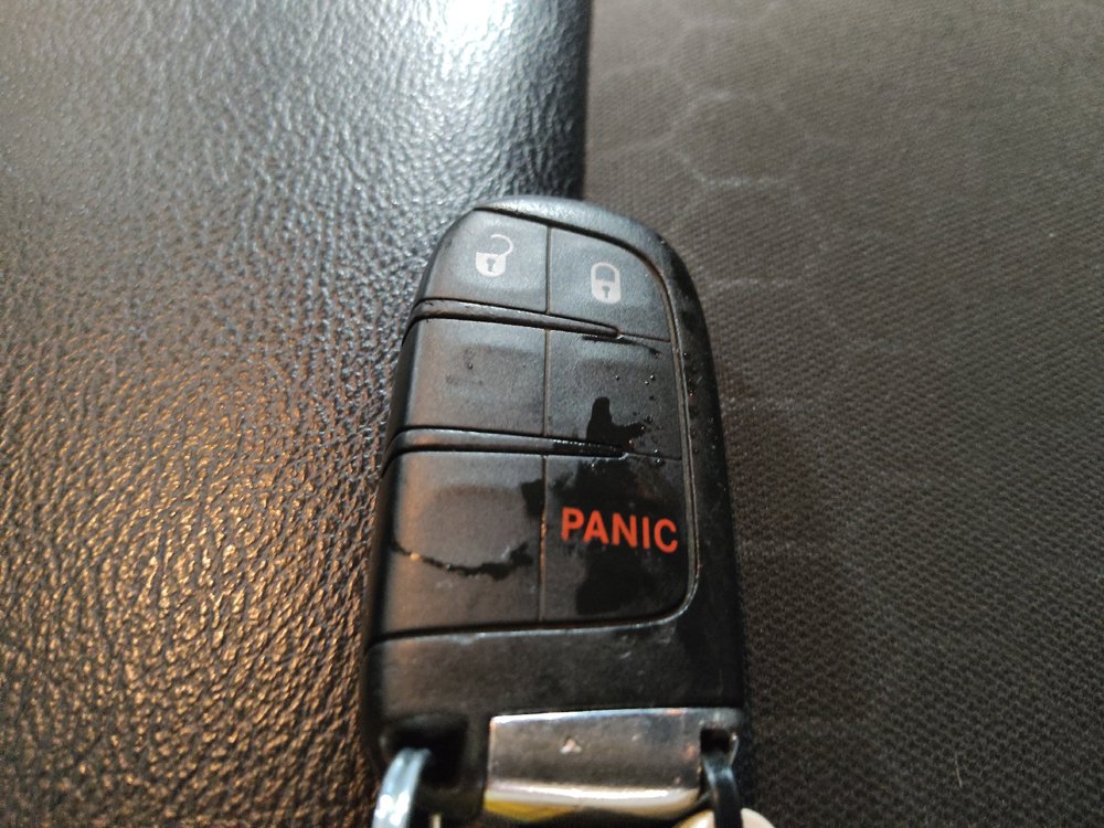 Used 2018 Jeep Compass Latitude AWD/4WD image 32