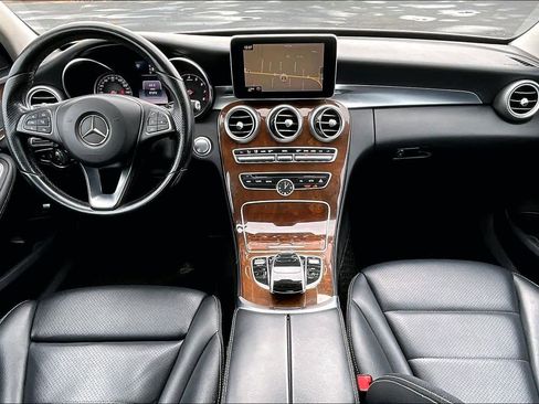 Used 2015 Mercedes-Benz C 300 4MATIC Sedan image 15