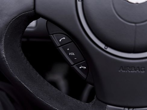 Used 2016 Aston Martin DB9 GT RWD image 64