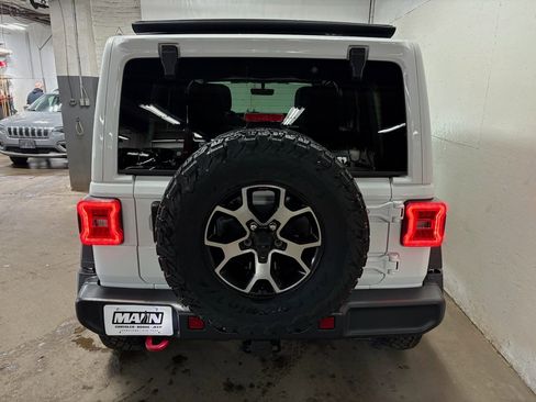 Used 2020 Jeep Wrangler Unlimited Rubicon AWD/4WD image 9
