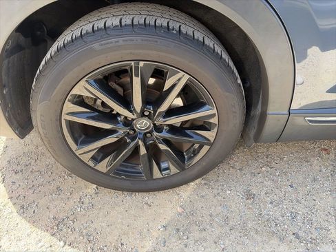 Used 2023 MAZDA CX-9 Carbon Edition AWD/4WD image 11