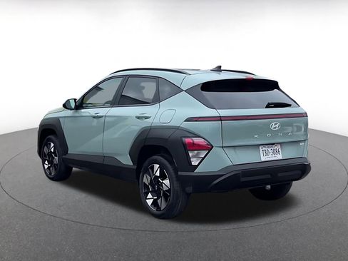 Used 2025 Hyundai Kona SEL image 11