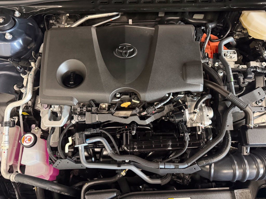 Used 2026 Toyota Camry SE w/ Convenience Package FWD image 9