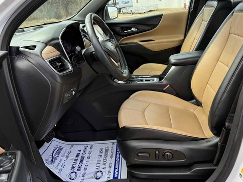 Used 2023 Chevrolet Equinox Premier image 7