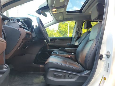 Used 2025 Honda Odyssey Elite image 27