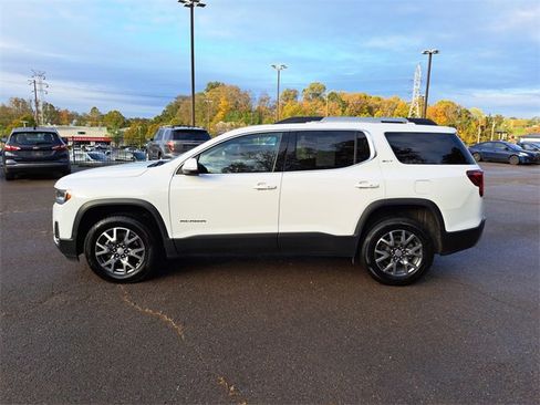 Used 2023 GMC Acadia SLT image 2