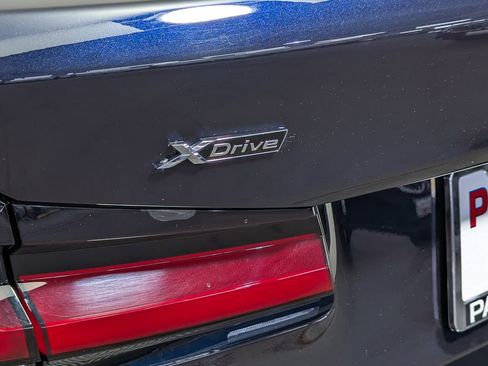 Certified 2022 BMW 530i xDrive w/ M Sport Package image 12