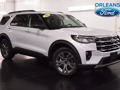 New 2026 Ford Explorer Active w/ Active Comfort Package image 1