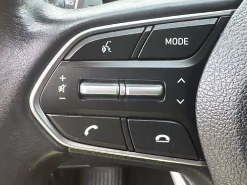 Used 2022 Hyundai Santa Fe Limited image 25