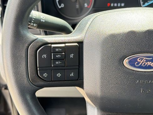 Certified 2025 Ford F250 XLT image 17