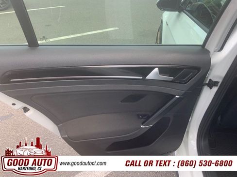 Used 2016 Volkswagen GTI S FWD image 11