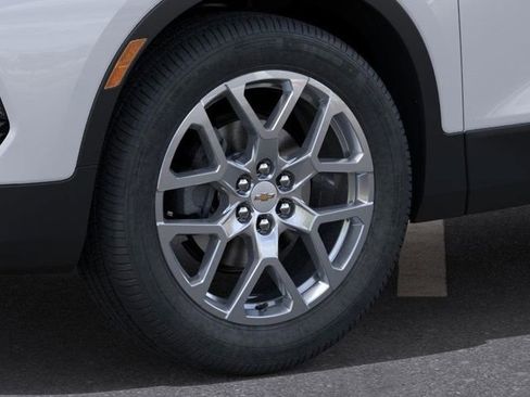 New 2025 Chevrolet Blazer LT w/ Sound & Technology Package image 9