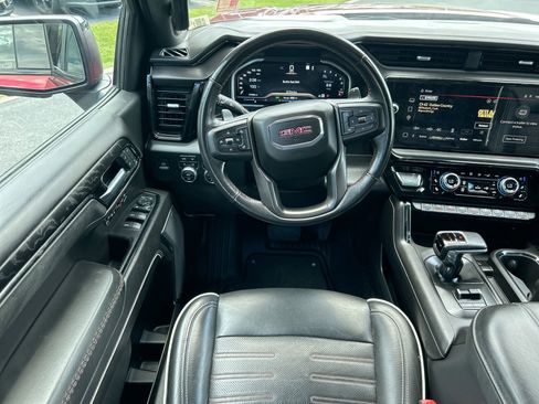 Used 2022 GMC Sierra 1500 AT4X image 17