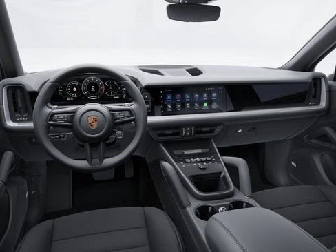 Certified 2026 Porsche Cayenne AWD/4WD image 4