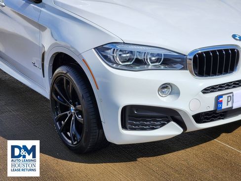 Used 2019 BMW X6 sDrive35i w/ M Sport Package image 11