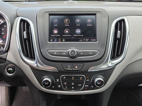 Used 2024 Chevrolet Equinox LT FWD image 24