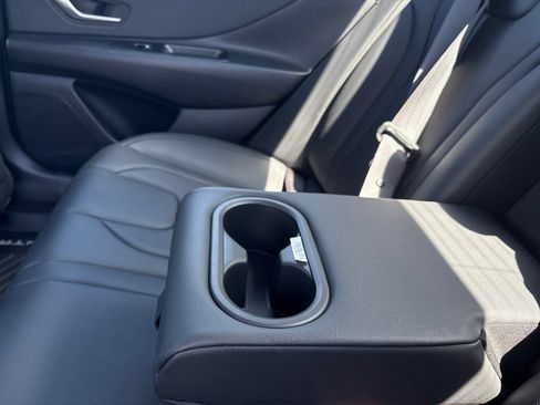New 2026 Hyundai Elantra Limited FWD image 20