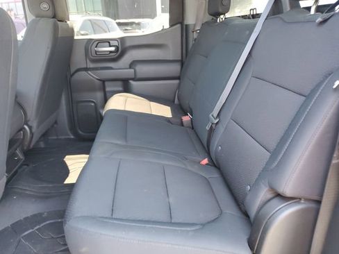 Used 2020 Chevrolet Silverado 1500 Custom w/ Custom Value Package AWD/4WD image 13