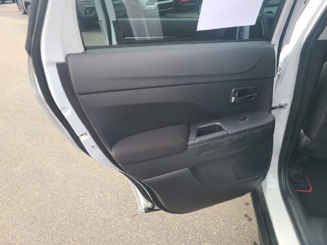 Used 2023 Mitsubishi Outlander Sport LE AWD/4WD image 16