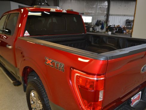 Used 2022 Ford F150 XLT w/ Equipment Group 302A High image 5