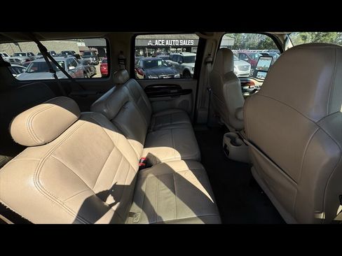 Used 2005 Ford Excursion Limited AWD/4WD image 17