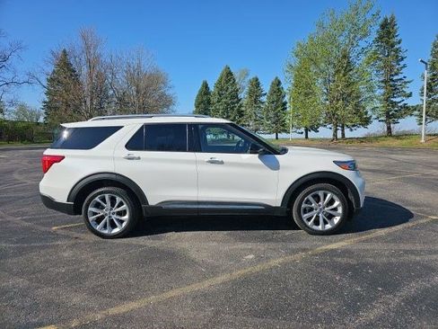 Used 2021 Ford Explorer Platinum w/ Equipment Group 601A image 7