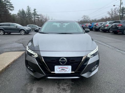 Used 2020 Nissan Sentra SR image 2
