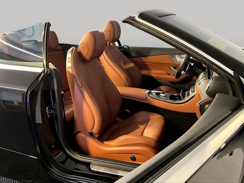 Used 2023 Mercedes-Benz E 450 4MATIC Cabriolet image 8