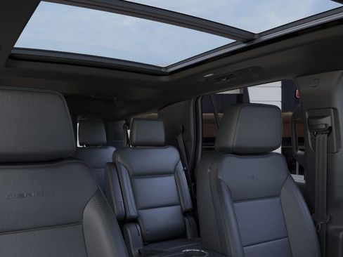 New 2026 GMC Yukon Denali w/ Sun & Power Step Package image 24