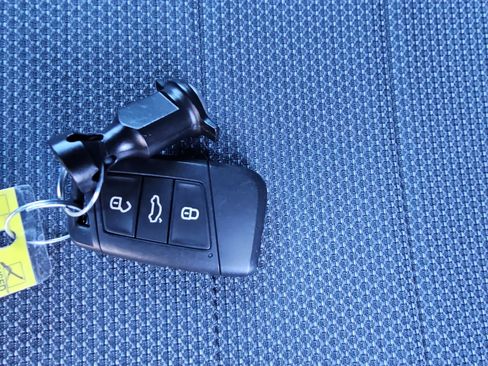 Used 2025 Volkswagen Taos S FWD image 34