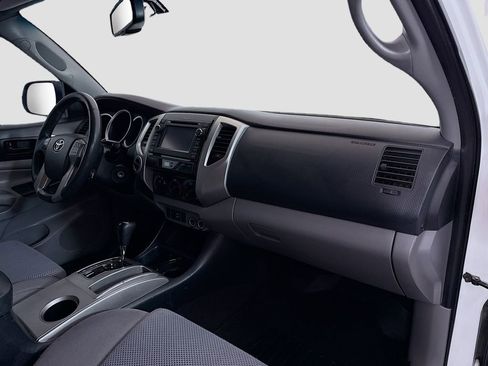 Used 2013 Toyota Tacoma 4x4 Double Cab w/ TRD Sport Pkg image 26