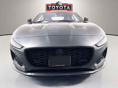 Used 2024 Jaguar F-TYPE Coupe AWD image 2
