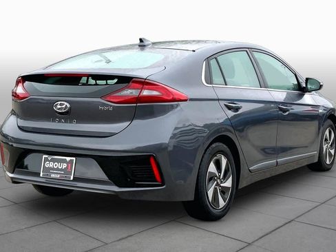 Used 2018 Hyundai Ioniq SEL image 13