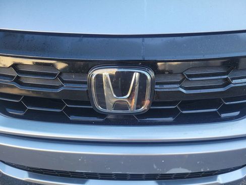 Used 2026 Honda Odyssey Touring image 7