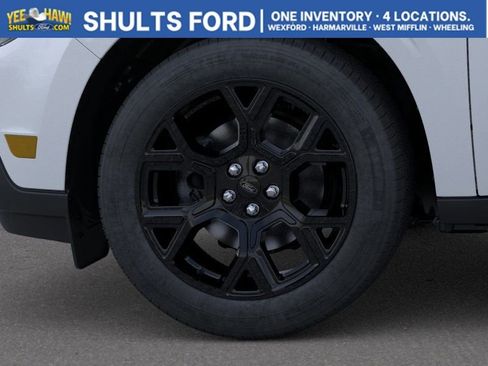 New 2026 Ford Maverick Lariat w/ Black Appearance Package AWD/4WD image 21
