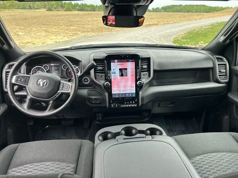 New 2025 RAM 2500 Tradesman AWD/4WD image 16
