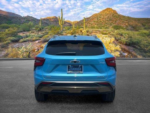 Used 2025 Chevrolet Trax ACTIV w/ Driver Confidence Package FWD image 5