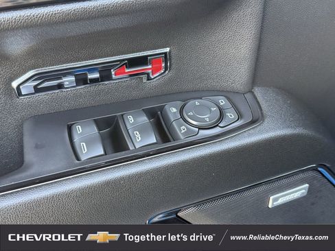 Certified 2024 GMC Sierra 1500 AT4 w/ Technology Package AWD/4WD image 28