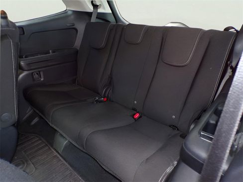 Used 2019 Subaru Ascent Premium image 14