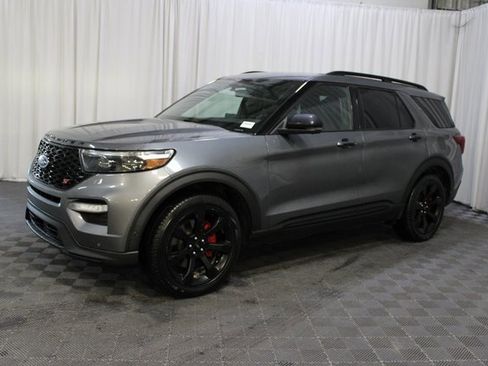 Used 2021 Ford Explorer ST w/ Equipment Group 401A image 3